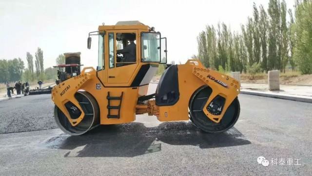 2014年1-12月压路机销量分类数据